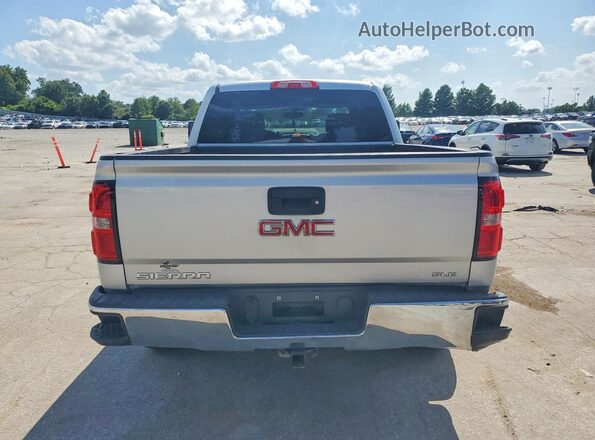 3GTU2MECXHG157645 2017 GMC SIERRA Silver Вид ззаду