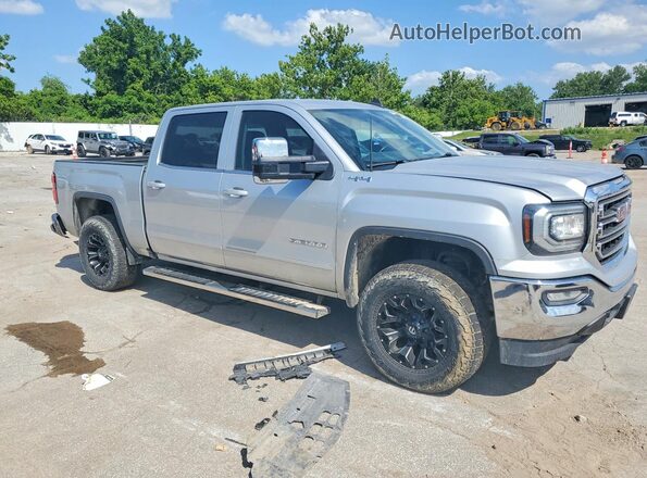 3GTU2MECXHG157645 2017 GMC SIERRA Silver Передня права чверть
