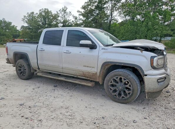 3GTU2NEC0HG402992 2017 GMC SIERRA Silver Delantero derecho