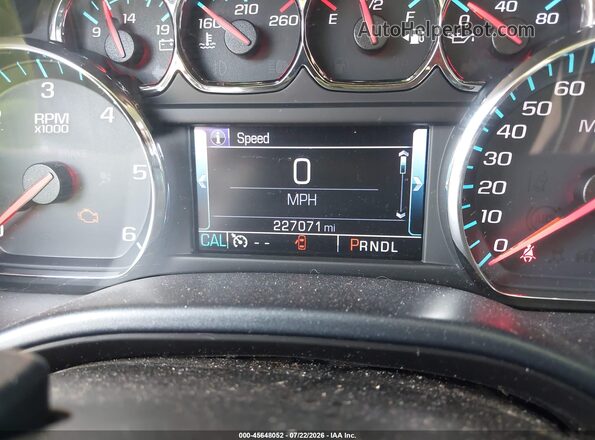 3GTU2NEC0HG489938 2017 GMC SIERRA Silver 