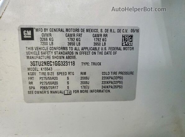 3GTU2NEC1GG323118 2016 GMC SIERRA Silver Widok komory silnika
