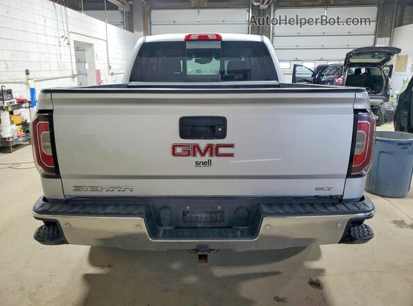 3GTU2NEC1GG323118 2016 GMC SIERRA Silver Widok z tyłu