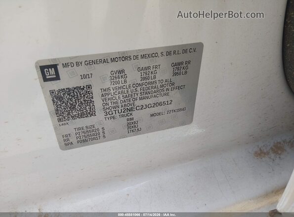 3GTU2NEC2JG206512 2018 GMC SIERRA Cream Vista del compartimento del motor