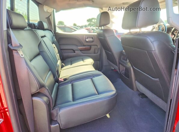 3GTU2NEC2JG632524 2018 GMC SIERRA Red Հետևի նստատեղերի տեսք