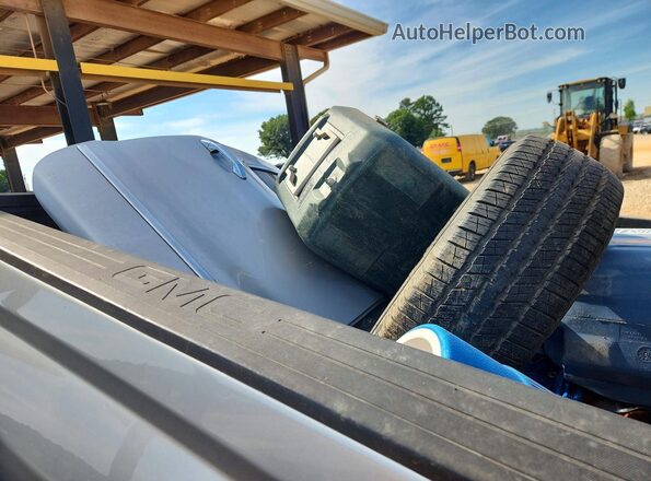 3GTU2NEC3JG525482 2018 GMC SIERRA Серебряный Вид подкапотного пространства