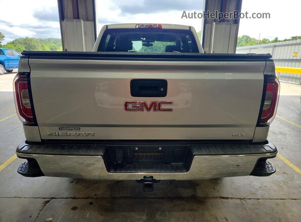 3GTU2NEC4JG501014 2018 GMC SIERRA Серебряный Вид сзади