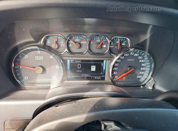 3GTU2NEC6JG432276 2018 GMC SIERRA Silver Вид щитка приладів