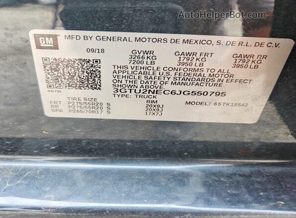 3GTU2NEC6JG550795 2018 GMC SIERRA Gray Vista del compartimento del motor