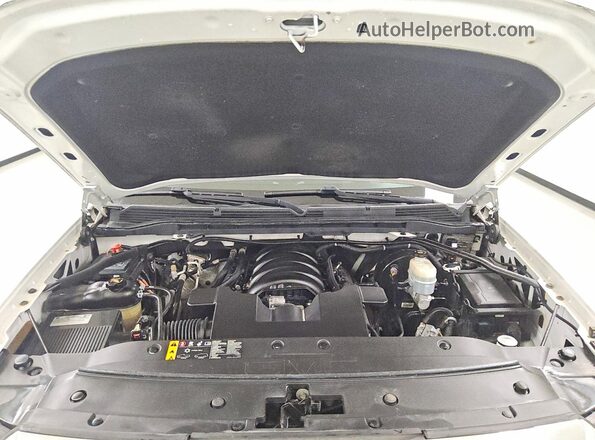 3GTU2NECXJG440154 2018 GMC SIERRA White Rear interior view