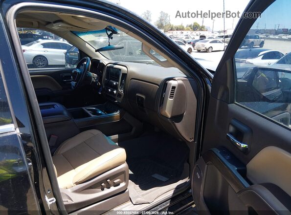 3GTU2PEC1JG106204 2018 GMC SIERRA Black Вид салону спереду
