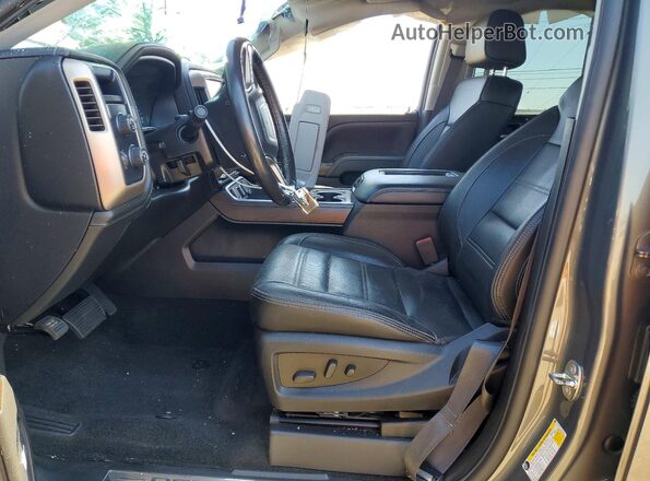 3GTU2PEC7JG343764 2018 GMC SIERRA Gray Front interior view