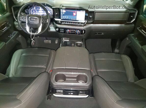 3GTUUCE80RG420758 2024 GMC SIERRA Черный Вид панели приборов
