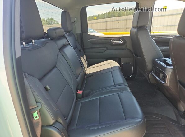 3GTUUDED0NG677478 2022 GMC SIERRA White Հետևի նստատեղերի տեսք