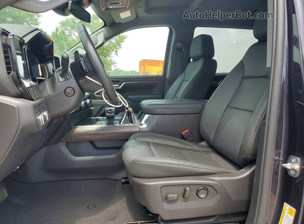 3GTUUDED7RG258100 2024 GMC SIERRA Угольный Вид салона спереди