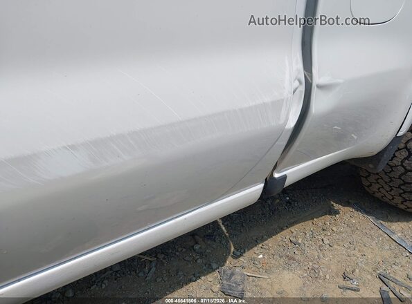 3GTUUDEL7RG234368 2024 GMC SIERRA White Front view