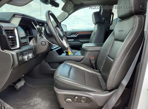 3GTUUGE83RG198966 2024 GMC SIERRA White Front interior view