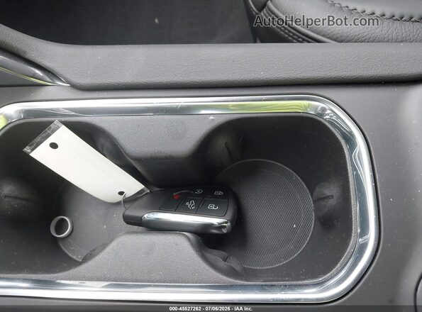 3GTUUGED1TG337724 2026 GMC SIERRA White Вид панелі приладів