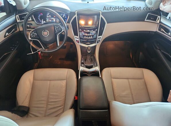 3GYFNAE33GS578823 2016 CADILLAC SRX Красный Вид панели приборов