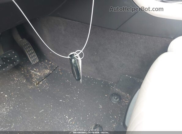 3GYFNBE31GS585050 2016 CADILLAC SRX White Вид панелі приладів