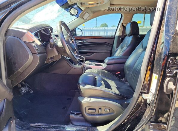 3GYFNBE38GS500821 2016 CADILLAC SRX Черный Вид салона спереди