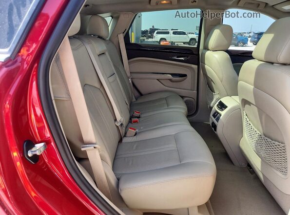 3GYFNDE35GS506295 2016 CADILLAC SRX Red Սալոնի հետևի տեսք