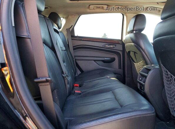 3GYFNEE33GS524252 2016 CADILLAC SRX Black Rear interior view