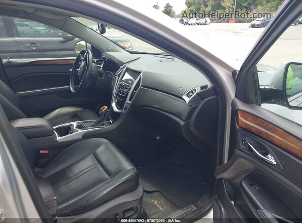 3GYFNEE36GS520504 2016 CADILLAC SRX Silver წინა სალონის ხედი