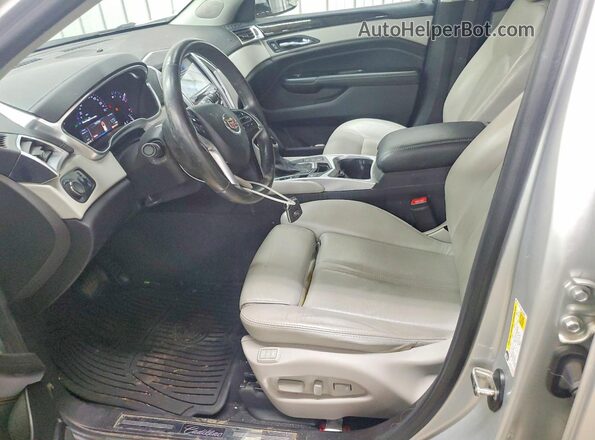 3GYFNEE36GS555608 2016 CADILLAC SRX Silver Vista interior delantera