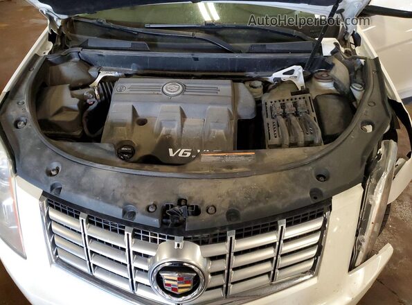 3GYFNEE37GS535724 2016 CADILLAC SRX Cream Engine compartment view