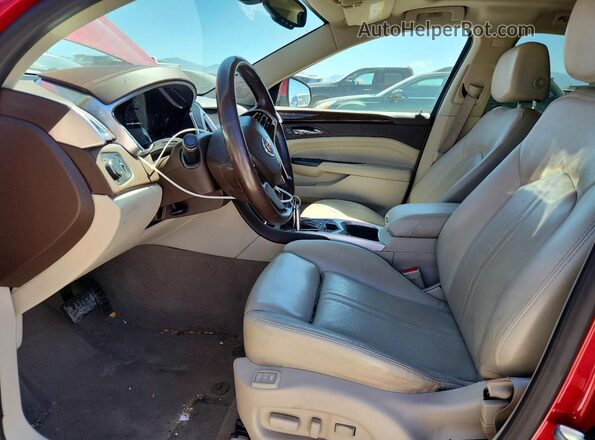 3GYFNEE3XGS535622 2016 CADILLAC SRX Красный Вид салона спереди