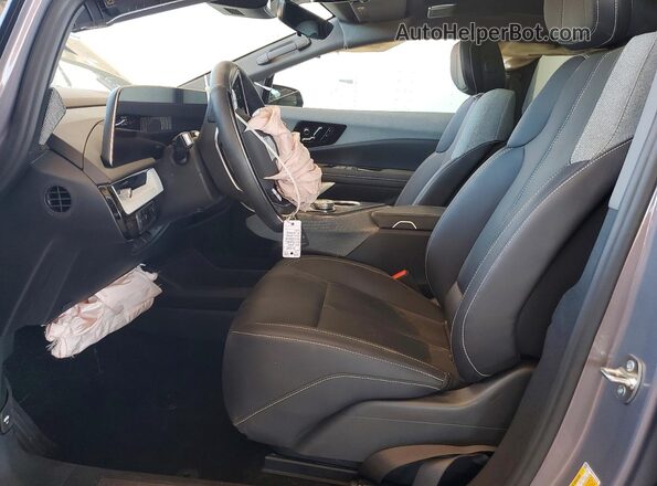 3GYK3BM57TS140006 2026 CADILLAC OPTIQ Gray Սալոնի դիմացի տեսք