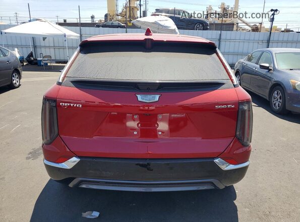 3GYK3BMRXSS267902 2025 CADILLAC OPTIQ Red Вид ззаду