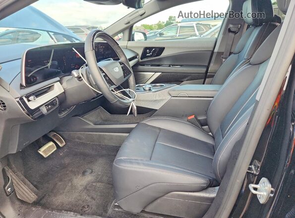 3GYK3DMR2SS159138 2025 CADILLAC OPTIQ Black ხელსაწყოთა პანელის ხედი