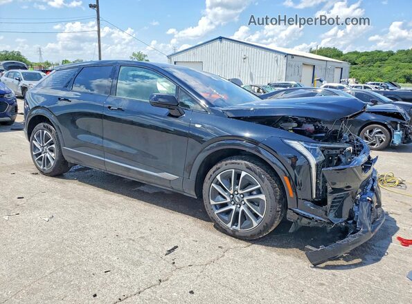 3GYK3EM45TS134794 2026 CADILLAC OPTIQ Черный Передняя правая четверть