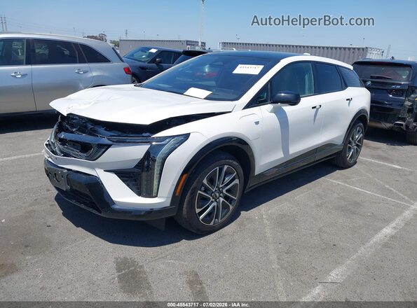 3GYK3GMR2SS207139 2025 CADILLAC OPTIQ Белый Передняя левая четверть