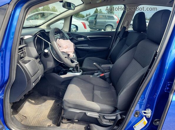 3HGGK5G42JM716607 2018 HONDA FIT Blue წინა სალონის ხედი