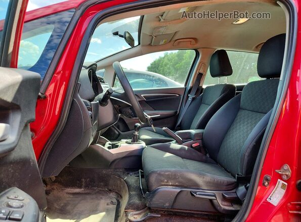 3HGGK5G54HM702825 2017 HONDA FIT Красный Вид салона спереди