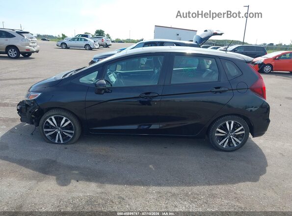3HGGK5H0XJM705642 2018 HONDA FIT Black 
