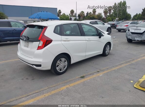3HGGK5H40JM735252 2018 HONDA FIT Белый Задняя правая четверть