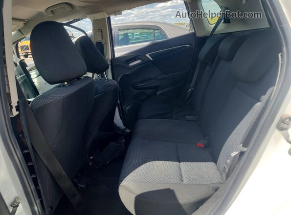 3HGGK5H42KM731818 2019 HONDA FIT White Vista de los asientos traseros