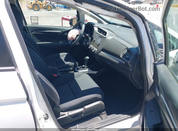 3HGGK5H47KM751997 2019 HONDA FIT White Widok wnętrza z przodu