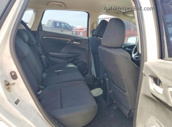 3HGGK5H47LM703935 2020 HONDA FIT White Widok tylnych siedzeń