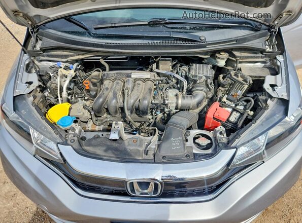 3HGGK5H4XJM702260 2018 HONDA FIT Silver Widok wnętrza z tyłu