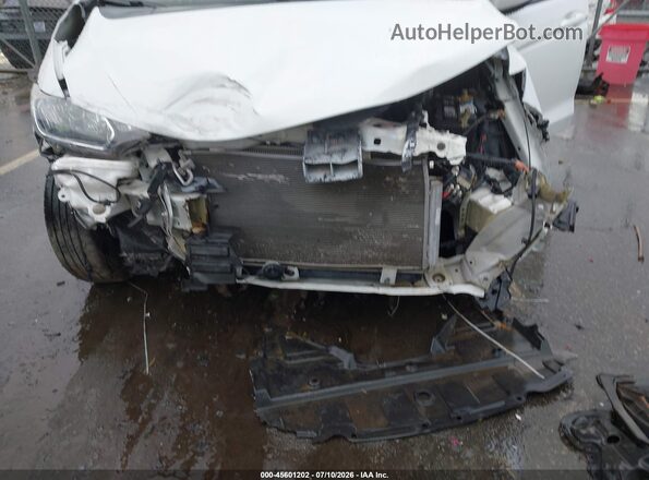 3HGGK5H53HM705472 2017 HONDA FIT Белый Вид спереди