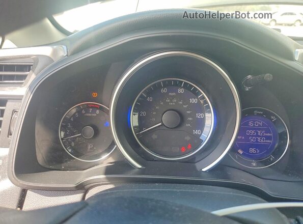 3HGGK5H55HM710849 2017 HONDA FIT White Vista del cuadro de instrumentos