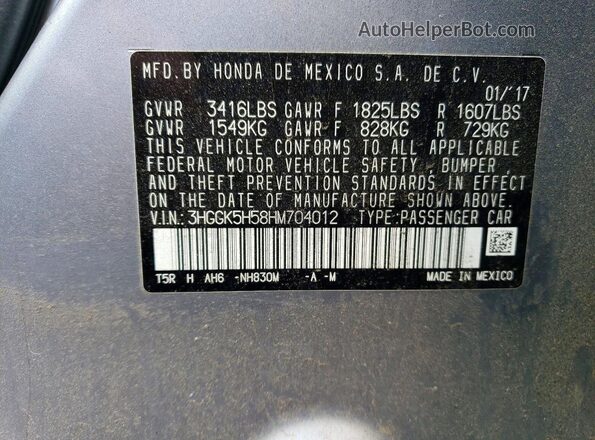 3HGGK5H58HM704012 2017 HONDA FIT Silver Vista del compartimento del motor
