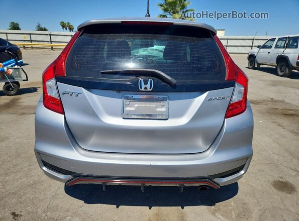 3HGGK5H61JM708675 2018 HONDA FIT Silver Rear view
