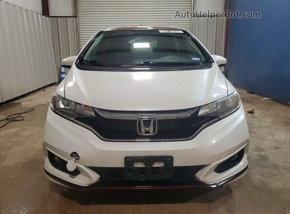 3HGGK5H66JM700264 2018 HONDA FIT White Դիմացի տեսք