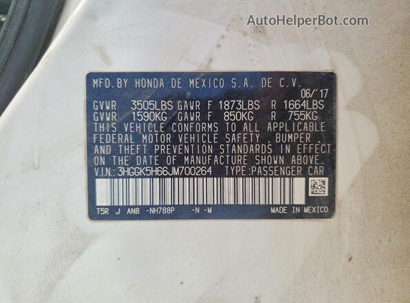3HGGK5H66JM700264 2018 HONDA FIT White Շարժիչի բաժամունքի տեսք