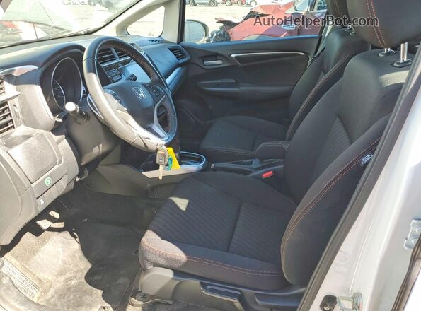 3HGGK5H66LM715110 2020 HONDA FIT White Սալոնի դիմացի տեսք